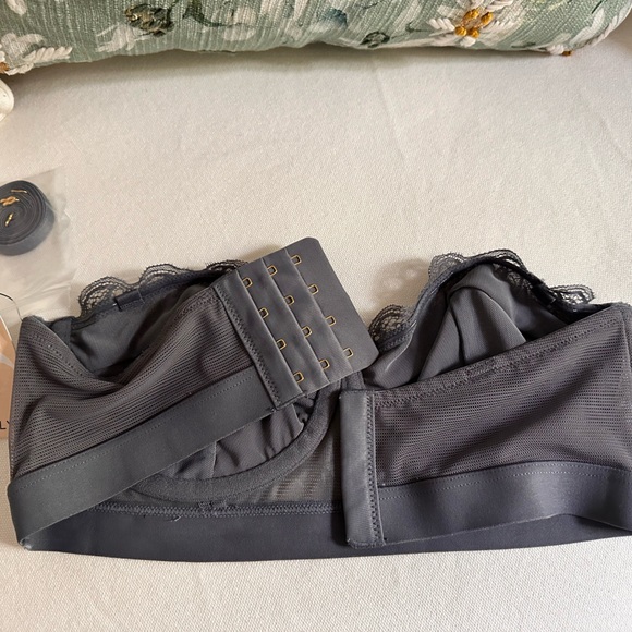 Lively Bra - Picture 4 of 7